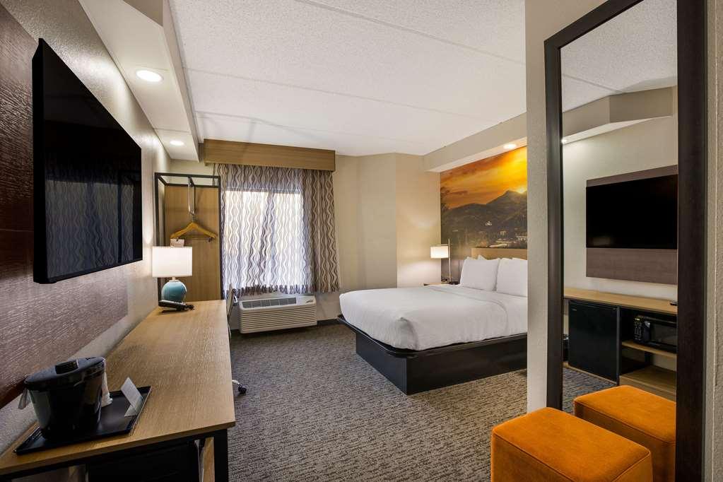Clarion Pointe Sevierville-Pigeon Forge Δωμάτιο φωτογραφία