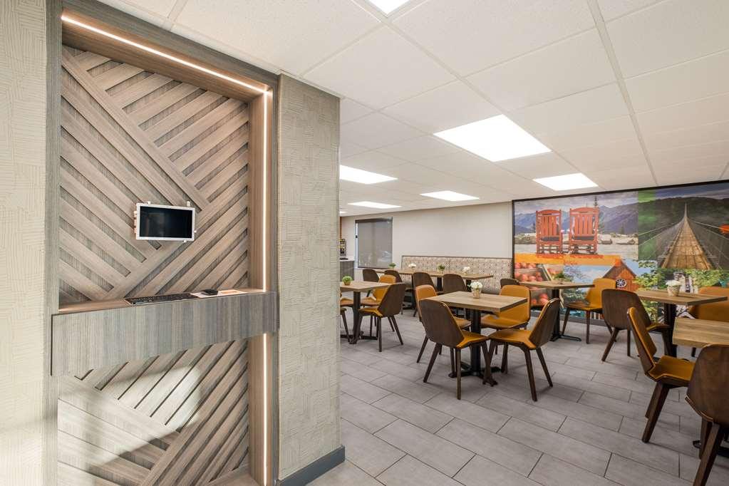 Clarion Pointe Sevierville-Pigeon Forge Εστιατόριο φωτογραφία